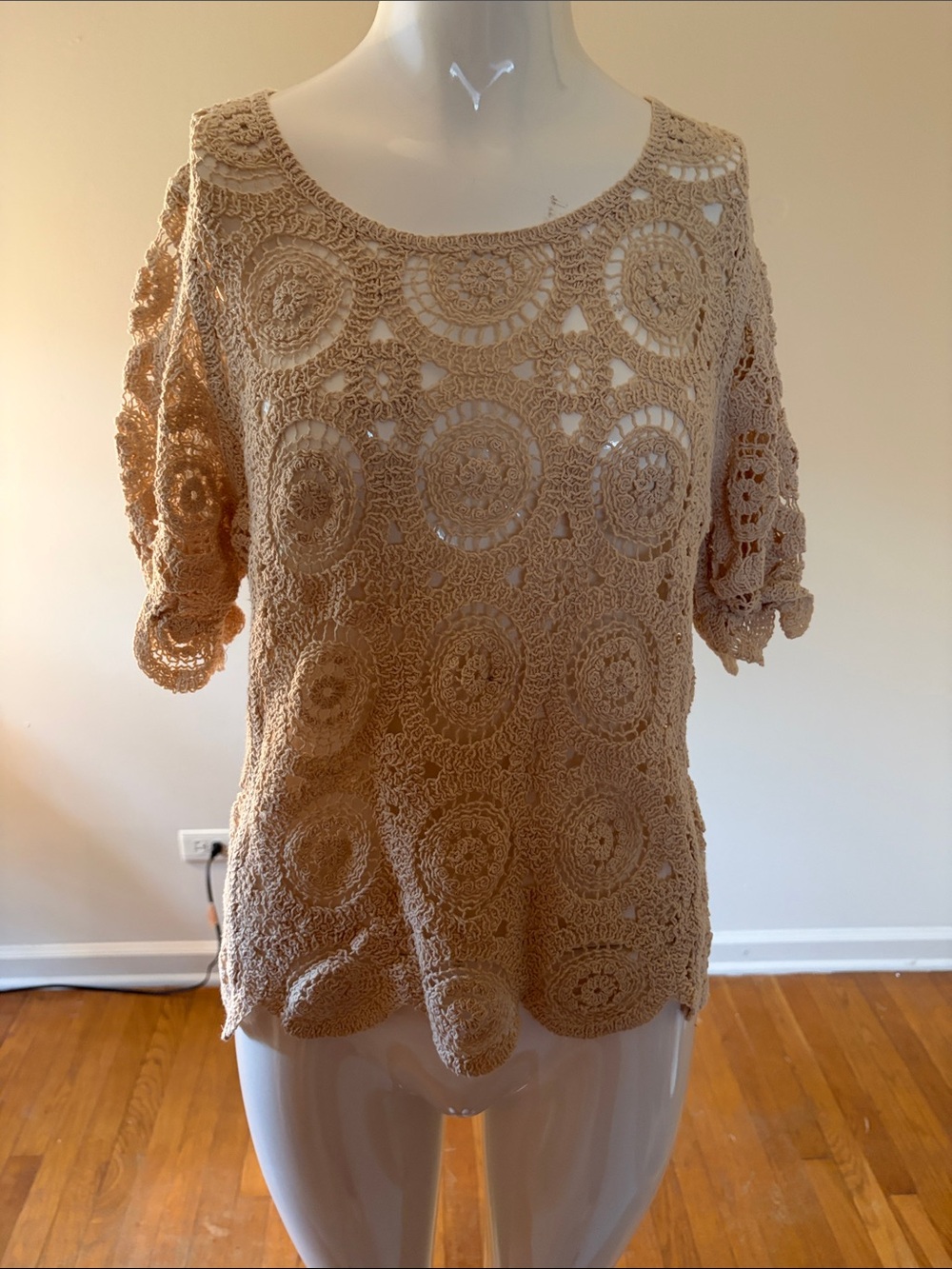 Solitaire Tan Crochet Short-Sleeve Scoop Neck Top